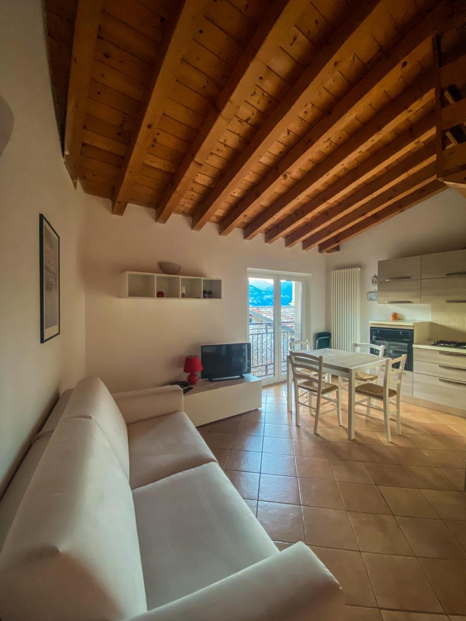 Cà Del Polsèt Apartamento Brenzone sul Garda Exterior foto