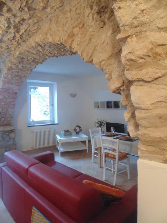 Cà Del Polsèt Apartamento Brenzone sul Garda Quarto foto