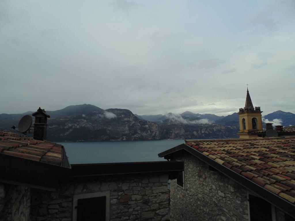 Cà Del Polsèt Apartamento Brenzone sul Garda Exterior foto